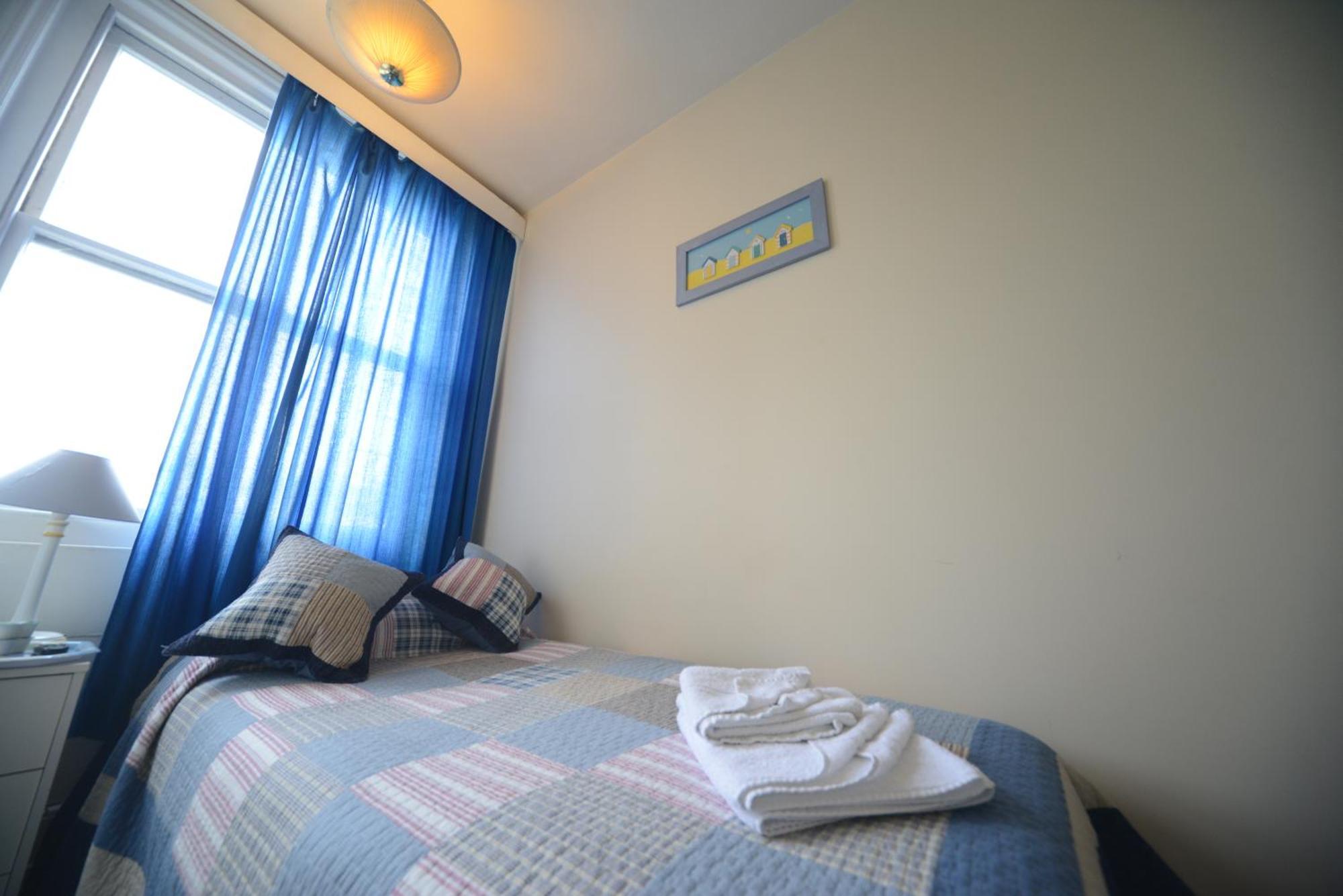 Marine View Hotel Brighton Bilik gambar